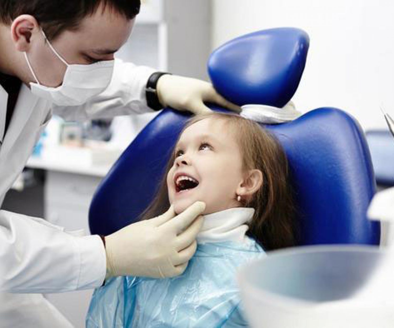 Factors to Consider Before Choosing a Dentist